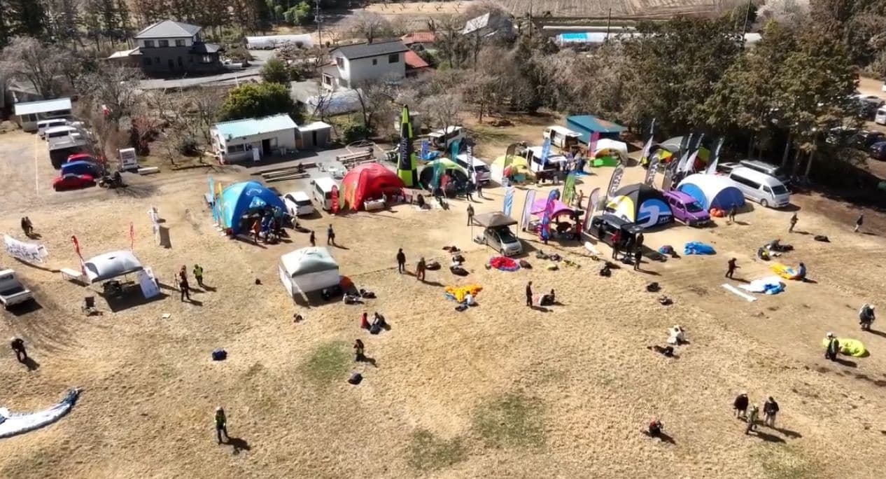 試乗会各ブースを空撮